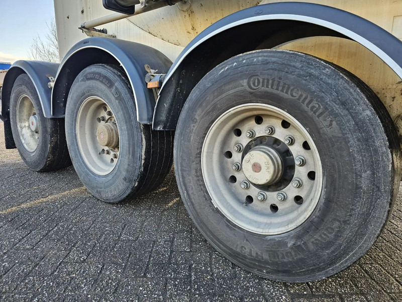 Semi-trailer tangki SPITZER SF2443PI - 43000L: gambar 9
