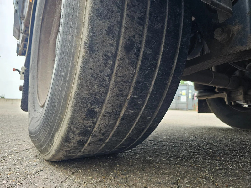 Semi-trailer flatbed Trailor SYY3WX1A - SMB - DISC: gambar 18 Semi-trailer flatbed Trailor SYY3WX1A - SMB - DISC: gambar 18