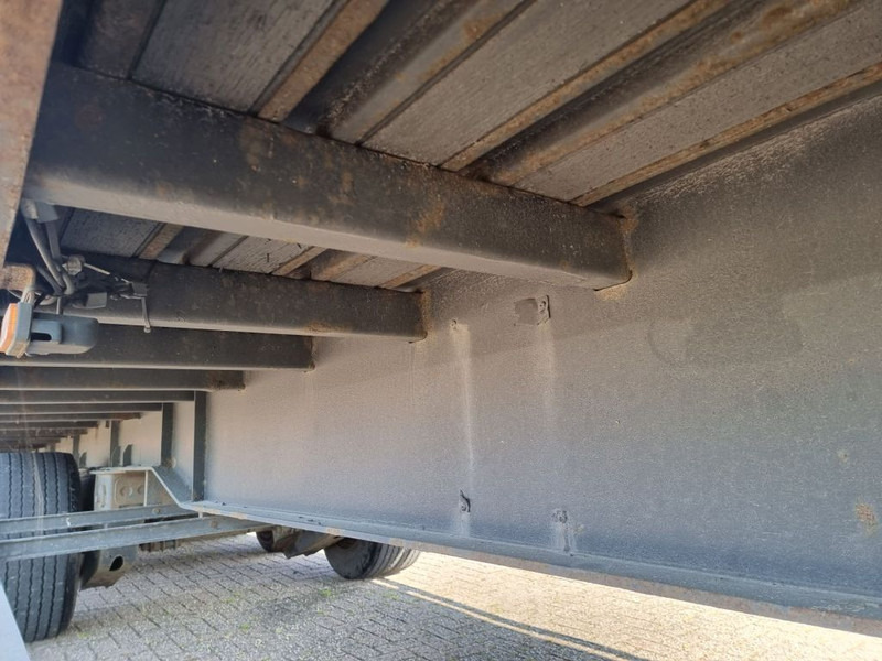 Semi-trailer dengan terpal samping Van Hool SAF: gambar 14 Semi-trailer dengan terpal samping Van Hool SAF: gambar 14