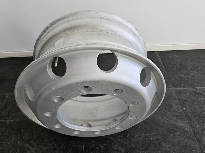 Alcoa 22.5 x 9.00 (200 Pieces in stock) - Pelek untuk Truk: gambar 3 Alcoa 22.5 x 9.00 (200 Pieces in stock) - Pelek untuk Truk: gambar 3