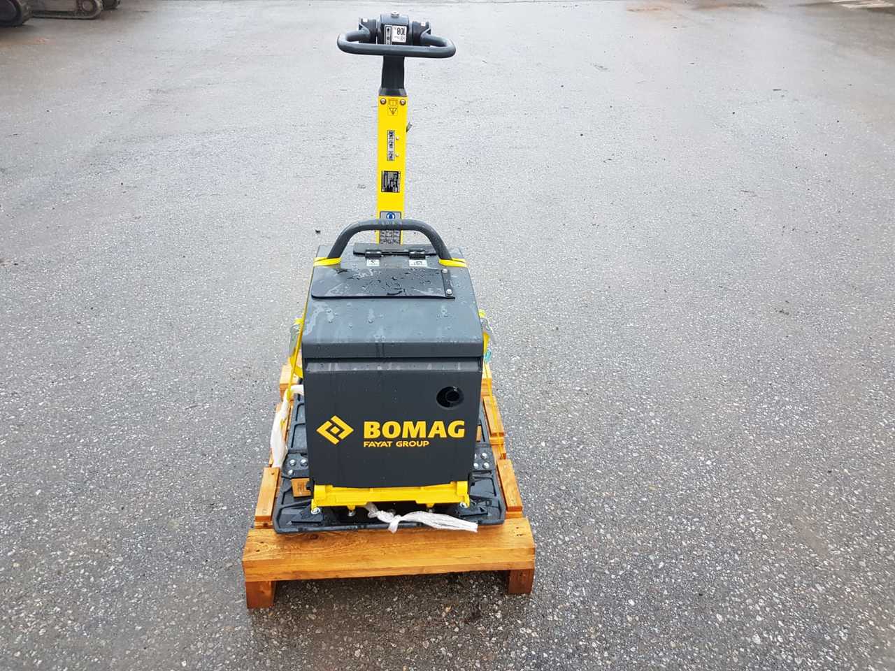 BOMAG BPR 35/60 D - Pelat getar: gambar 4 BOMAG BPR 35/60 D - Pelat getar: gambar 4