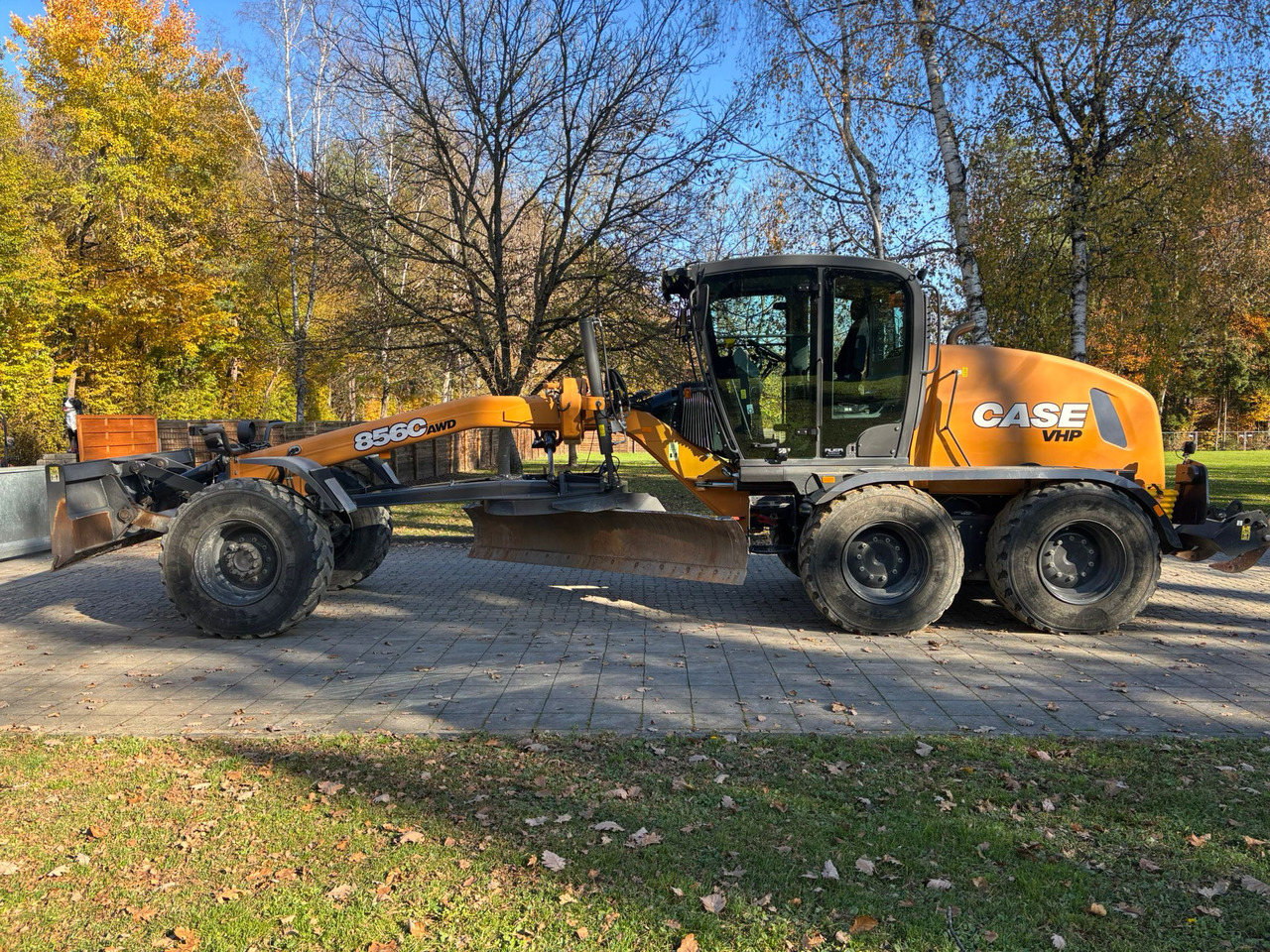CASE 856C AWD - Grader: gambar 1 CASE 856C AWD - Grader: gambar 1