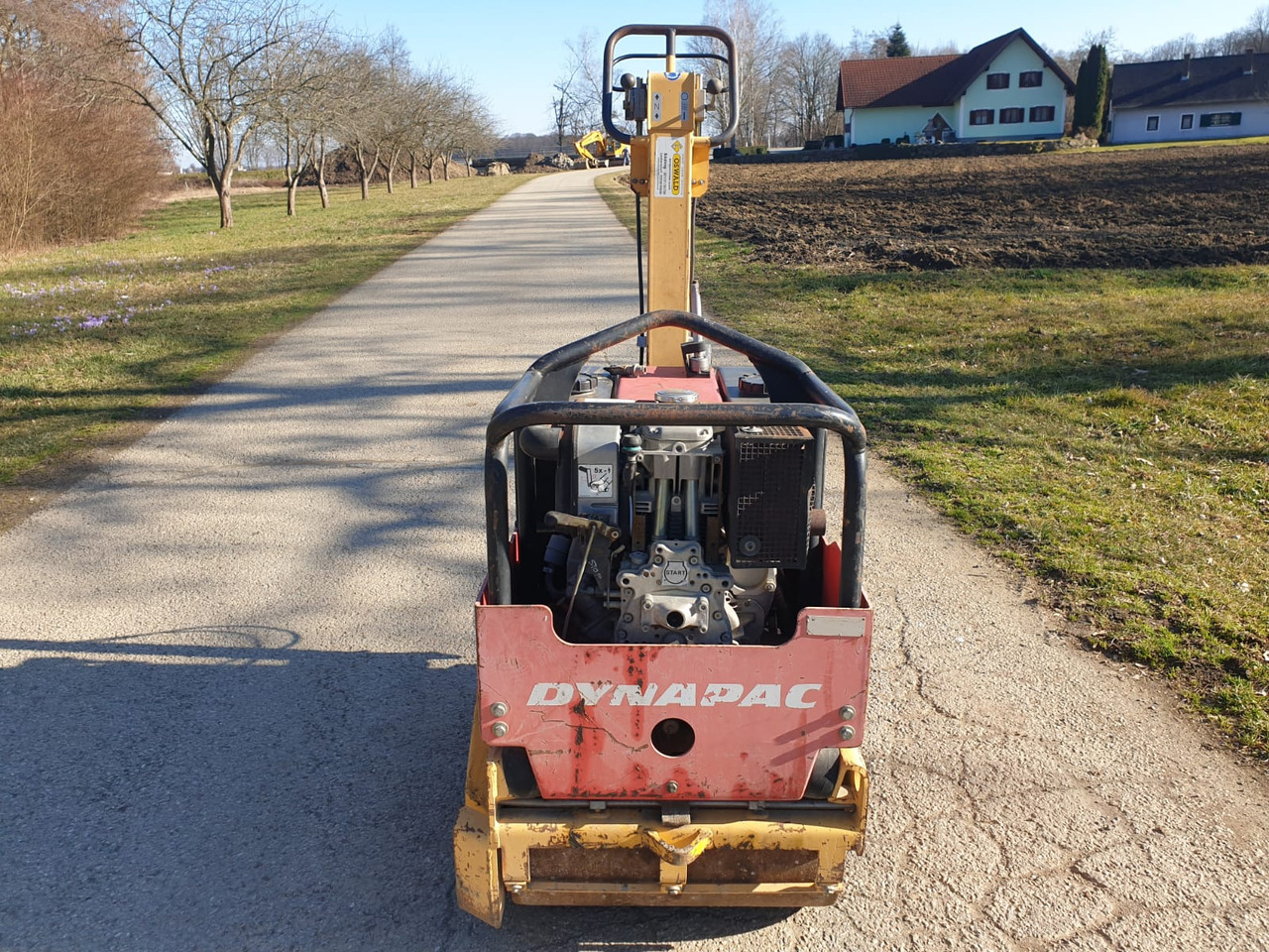 DYNAPAC LP 650 H - Roller mini: gambar 4 DYNAPAC LP 650 H - Roller mini: gambar 4