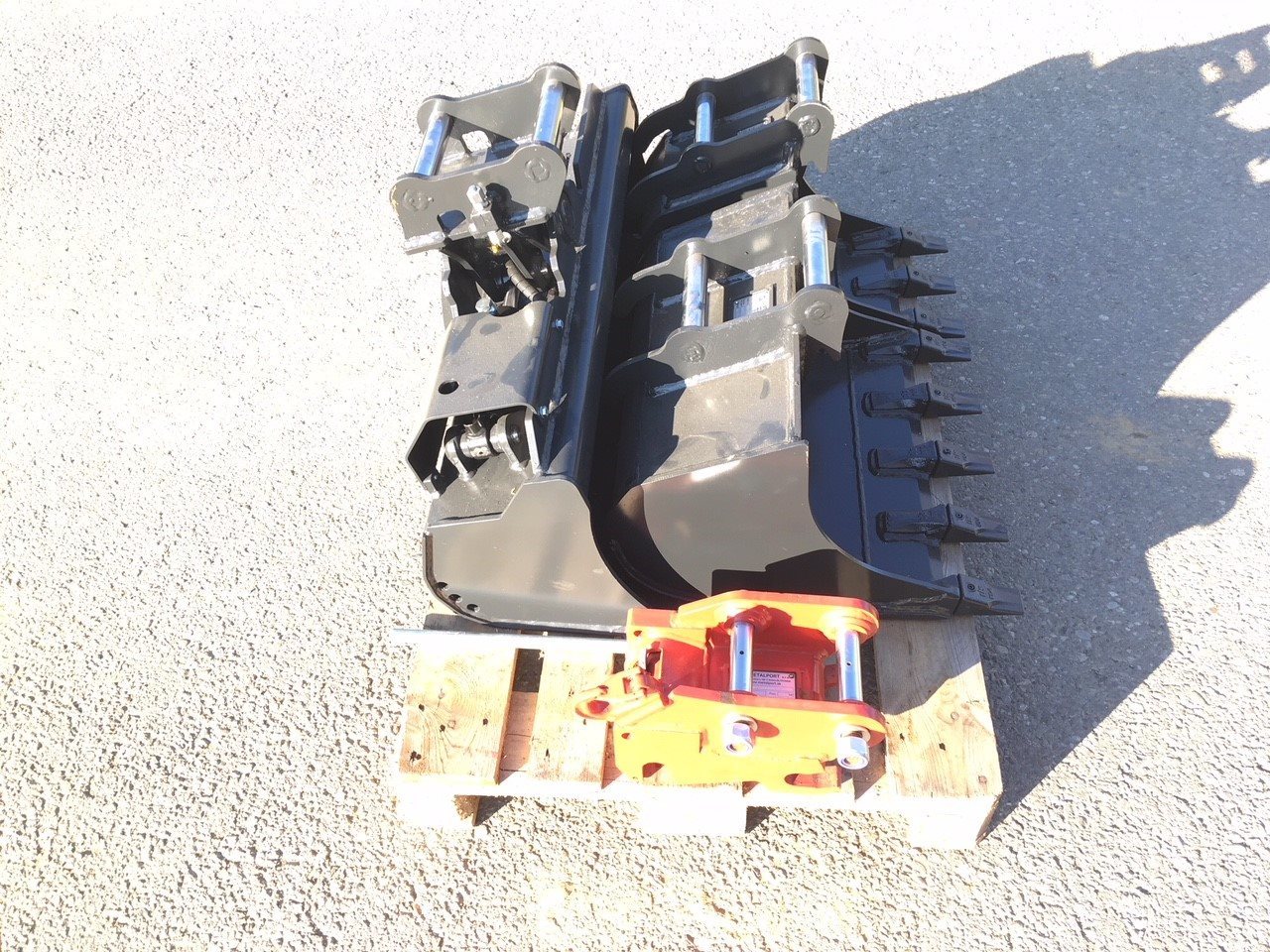 Geel-Martin Package of buckets - Ember untuk Ekskavator mini: gambar 4 Geel-Martin Package of buckets - Ember untuk Ekskavator mini: gambar 4