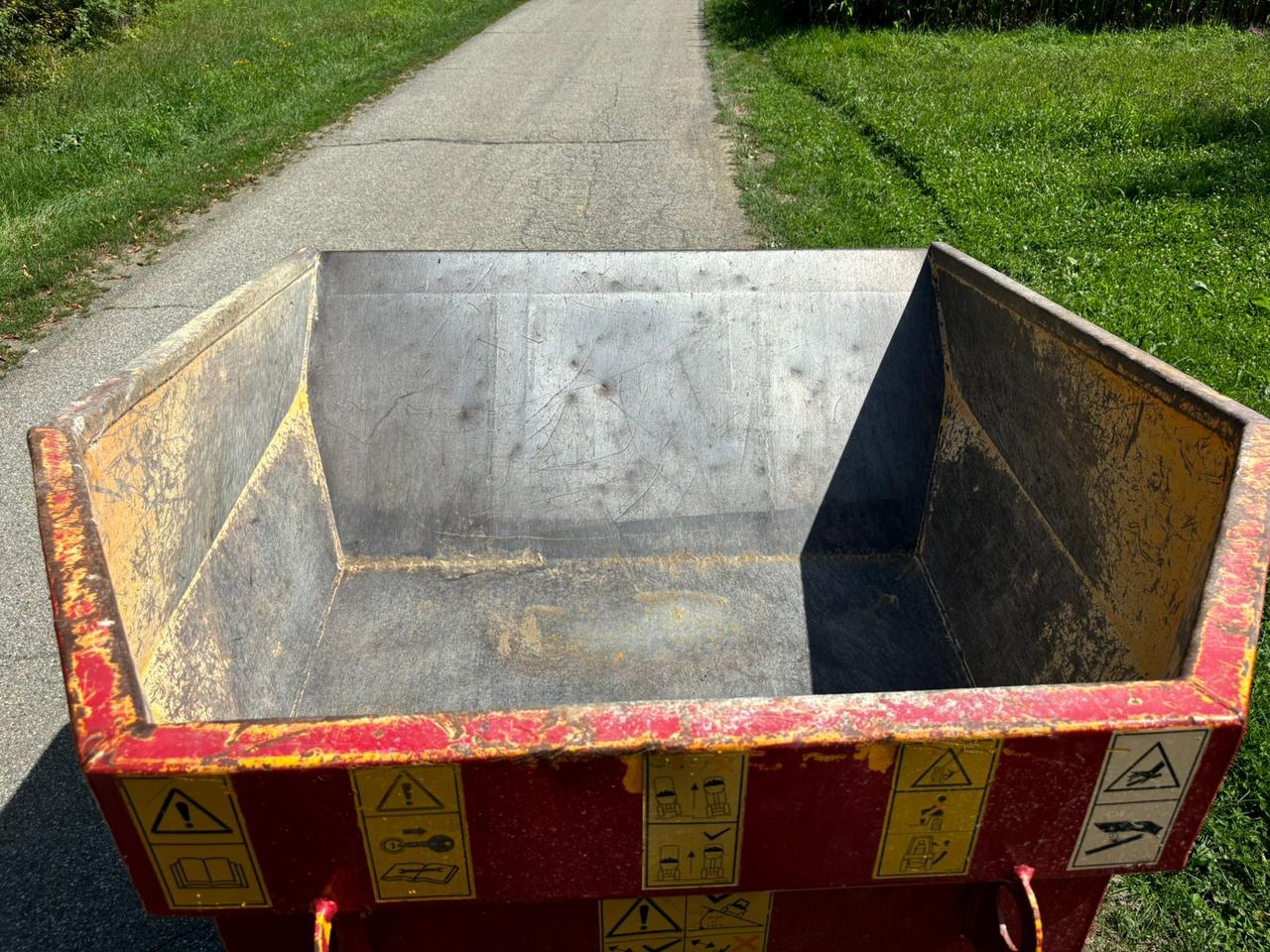 Tempat sampah mini JCB 2 THS: gambar 10