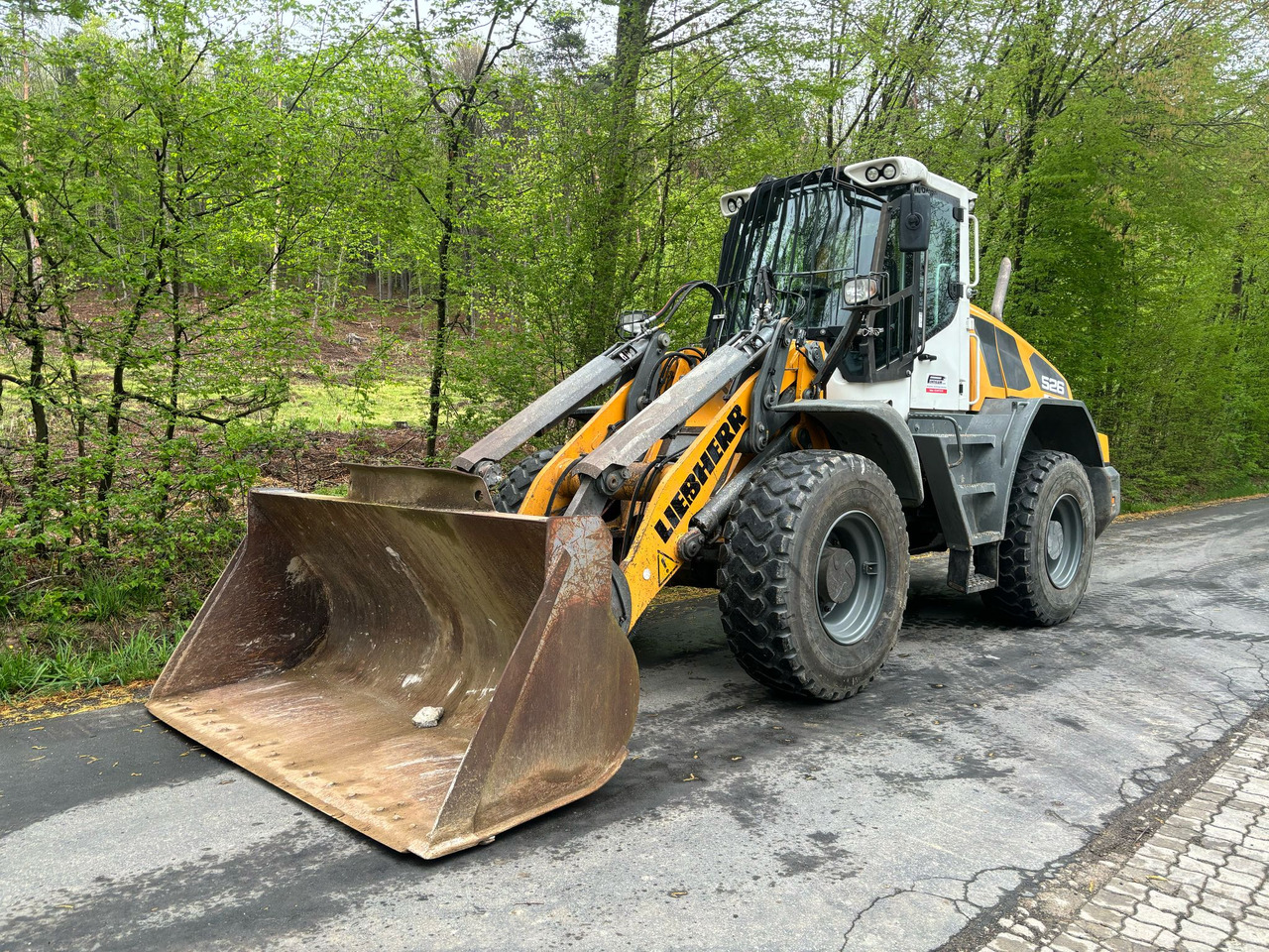 LIEBHERR L 526 - Wheel loader: gambar 3 LIEBHERR L 526 - Wheel loader: gambar 3