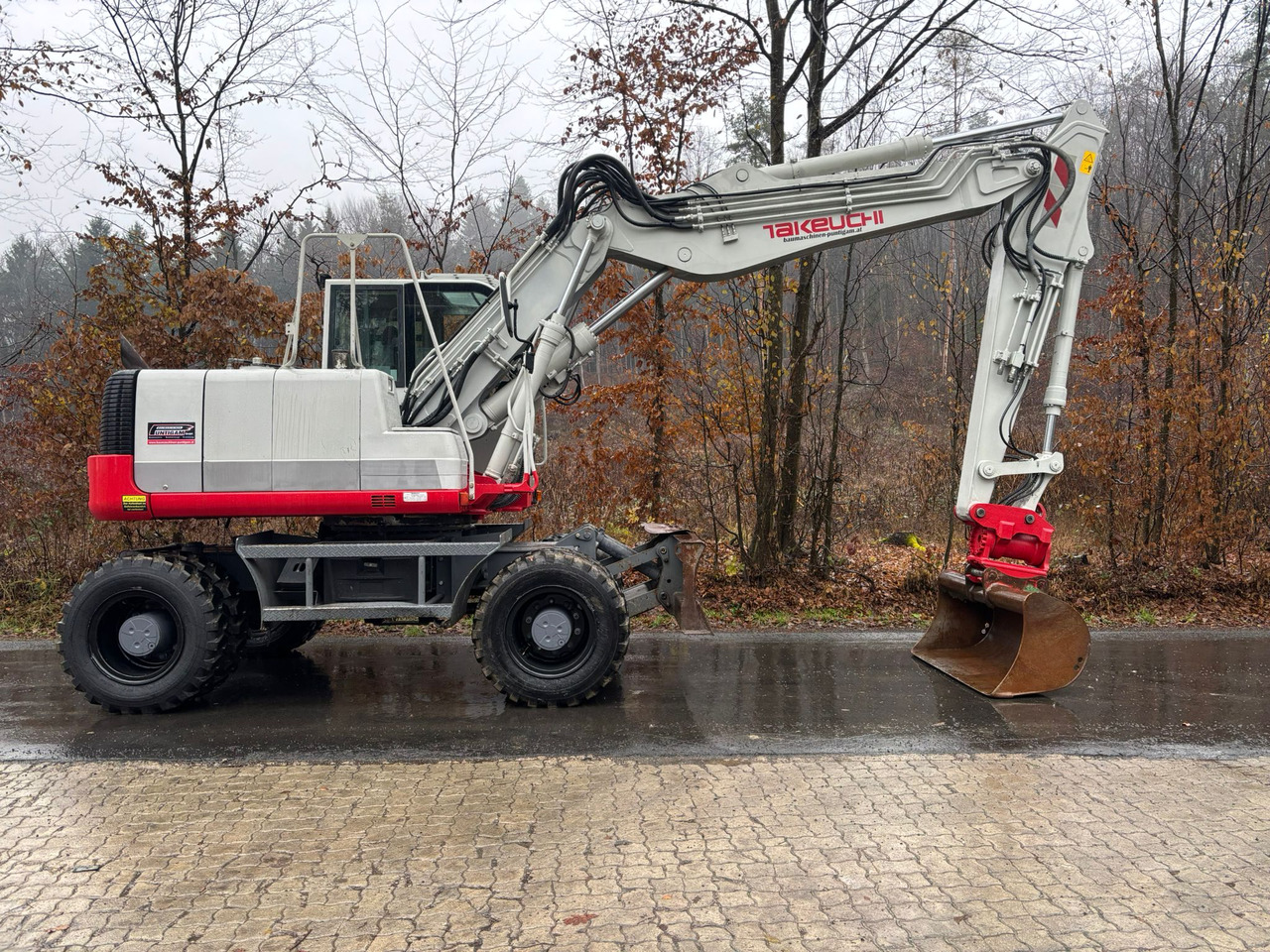 TAKEUCHI TB 1160 W - Ekskavator roda: gambar 2 TAKEUCHI TB 1160 W - Ekskavator roda: gambar 2
