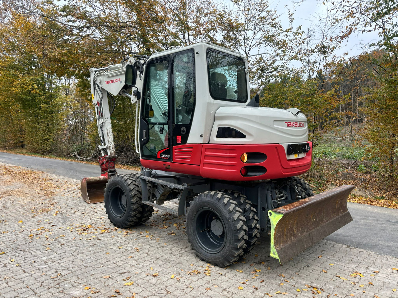 Leasing TAKEUCHI TB 295 W TAKEUCHI TB 295 W: gambar 6 Leasing TAKEUCHI TB 295 W TAKEUCHI TB 295 W: gambar 6