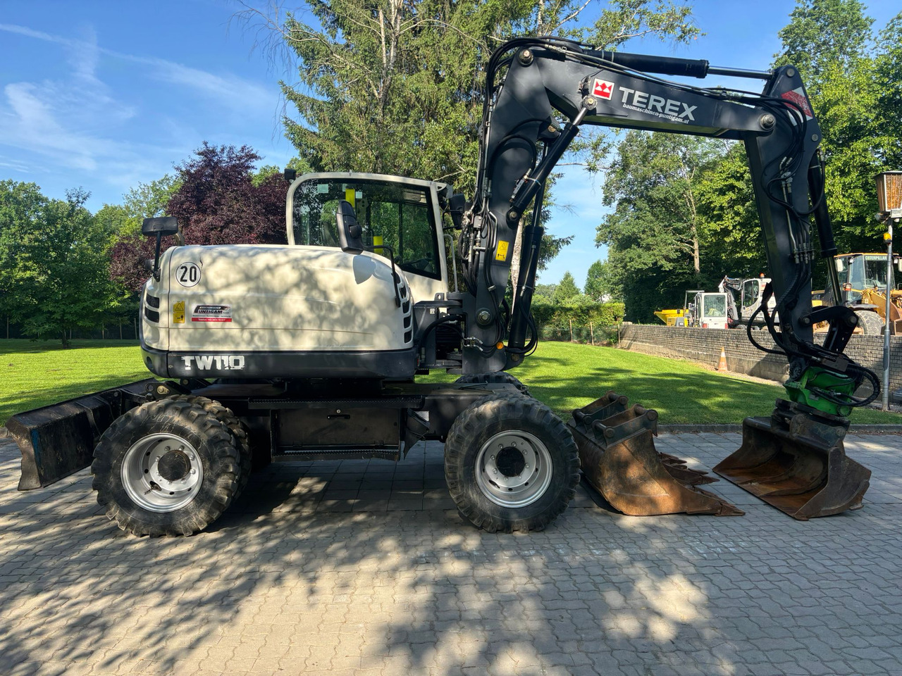TEREX TW 110 - Tempat sampah: gambar 2 TEREX TW 110 - Tempat sampah: gambar 2