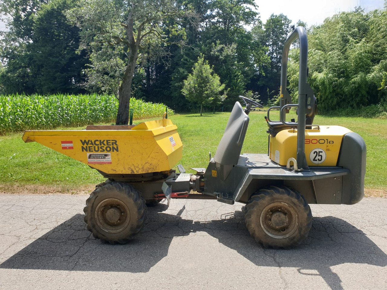 WACKER NEUSON 3001 - Tempat sampah: gambar 1 WACKER NEUSON 3001 - Tempat sampah: gambar 1