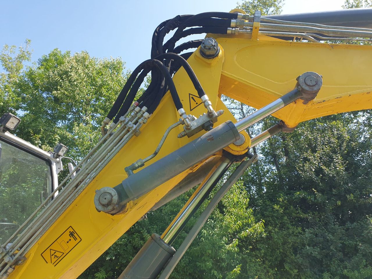 Ekskavator roda WACKER Neuson EW 65: gambar 13 Ekskavator roda WACKER Neuson EW 65: gambar 13