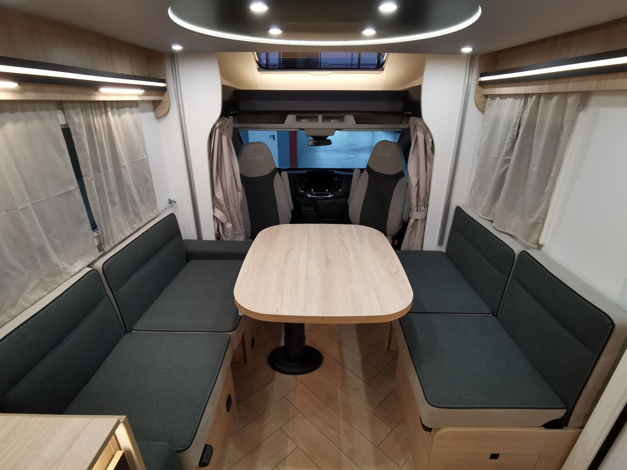 Mobil rumah semi-terintegrasi Chausson 640 ETAPE LINE /-2025- / XXL - HUBBETT & RAUMBAD: gambar 8