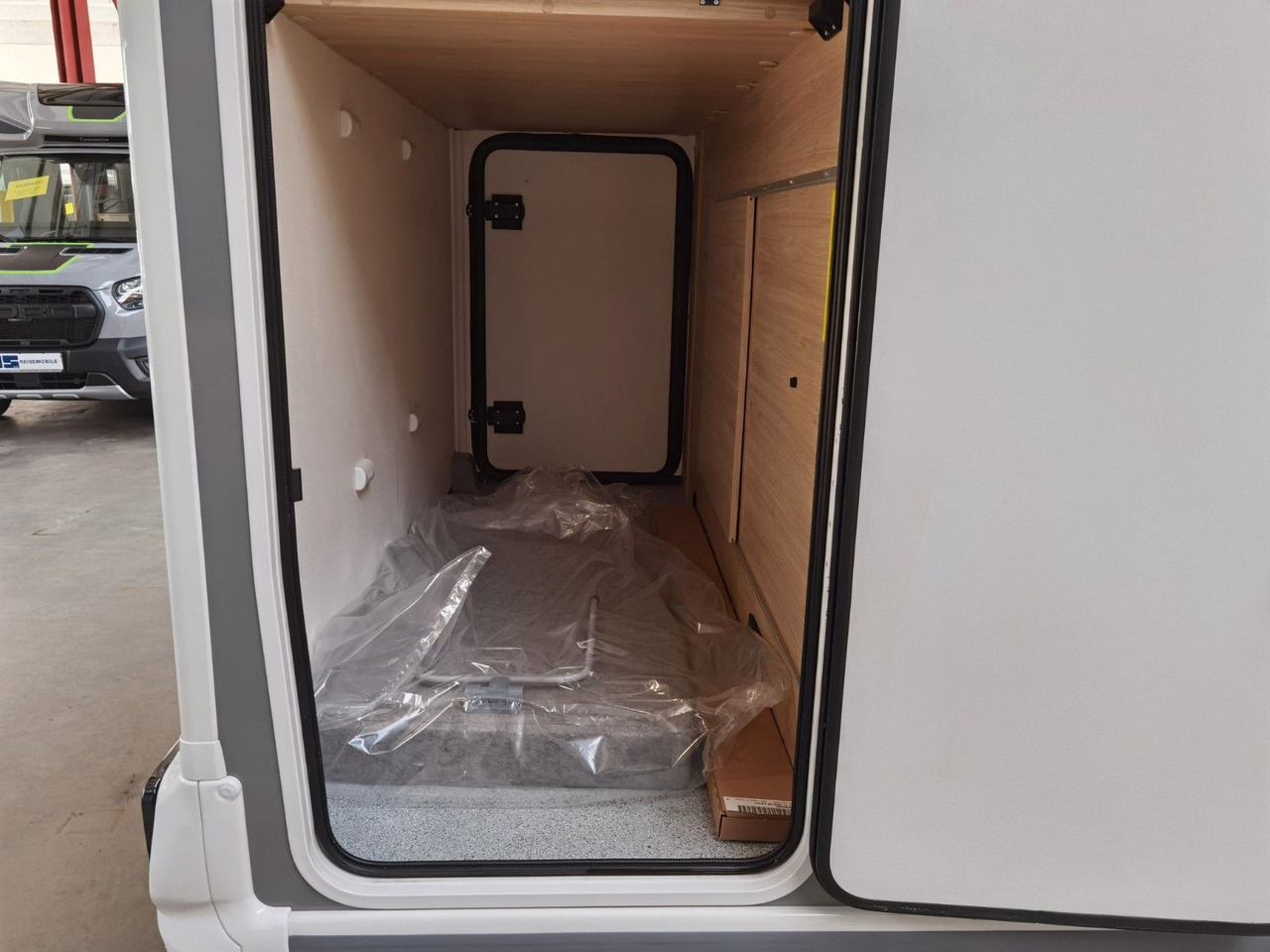 Mobil rumah semi-terintegrasi Chausson 660 ETAPE LINE /-2025- / 640- XXL - HUBBETT / GA: gambar 10