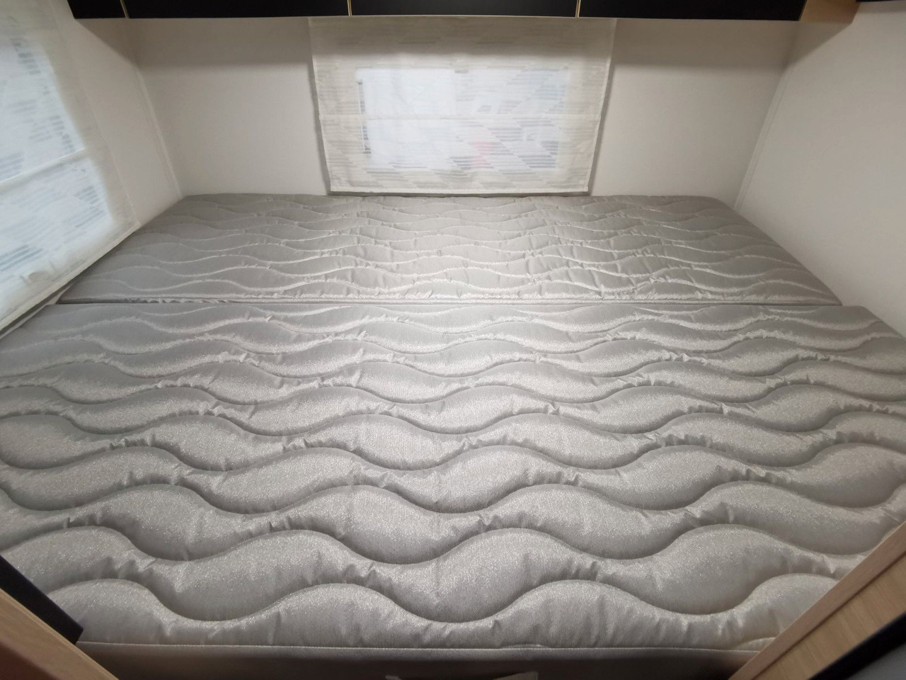 Mobil rumah semi-terintegrasi Chausson 724 ETAPE - LINE /140PS /ZUBEHÖR & CONNECT PAKET: gambar 20