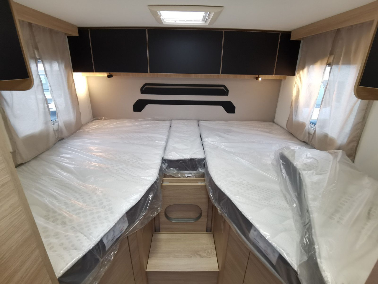 Mobil rumah semi-terintegrasi Chausson 777 ETAPE LINE / -2025- / EINZELBETTEN & HUBBETT: gambar 19