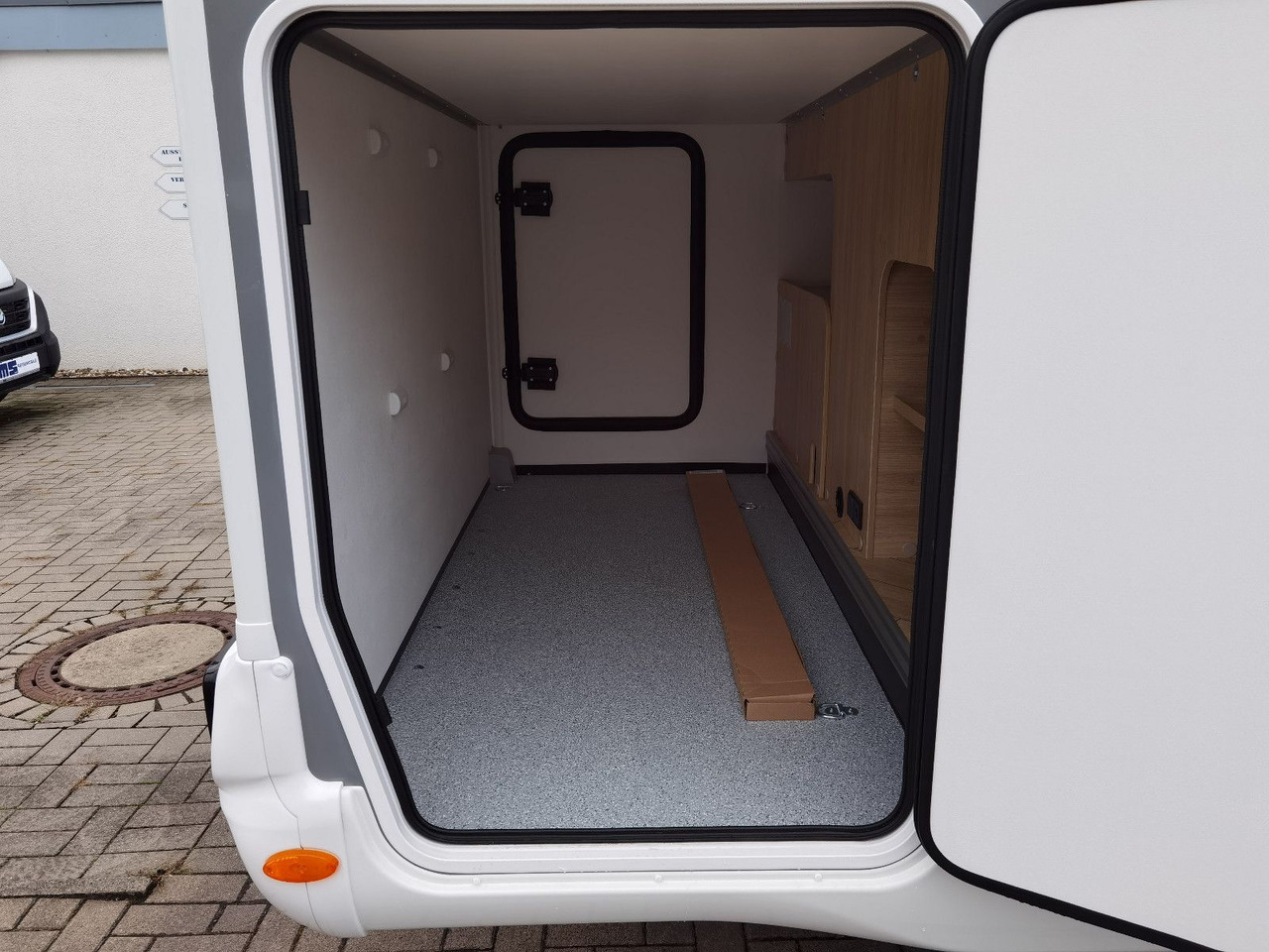 Mobil rumah semi-terintegrasi Chausson 777 ETAPE LINE / -2025- / EINZELBETTEN & HUBBETT: gambar 9