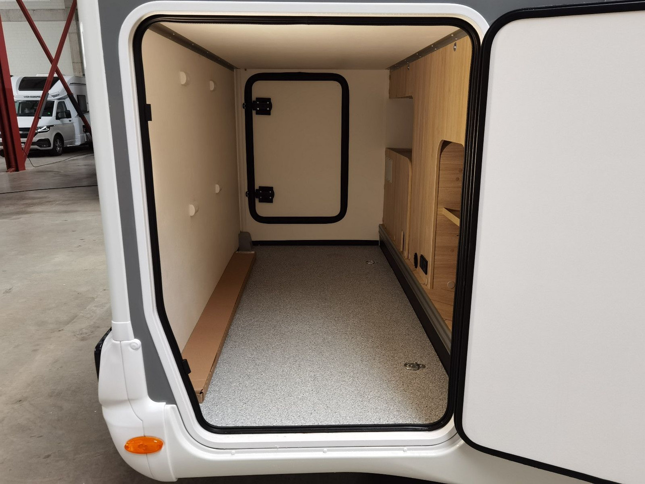 Mobil rumah semi-terintegrasi Chausson 777 ETAPE LINE / -2025- / HUBBETT & EINZELBETTEN: gambar 6