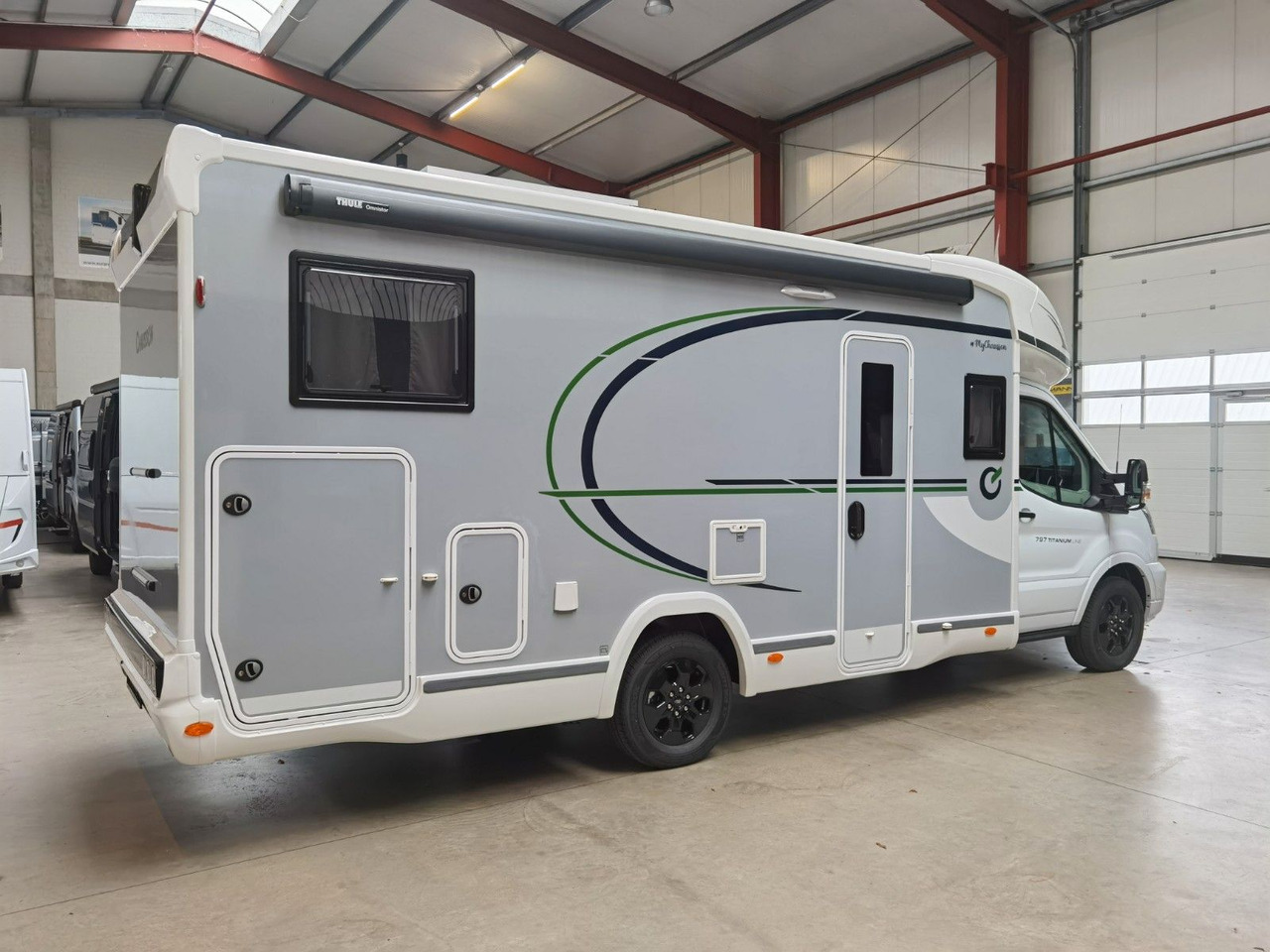 Chausson 797 TITANIUM / -2026- / 165PS-8G. / EINZELBETTEN - Mobil rumah semi-terintegrasi: gambar 4 Chausson 797 TITANIUM / -2026- / 165PS-8G. / EINZELBETTEN - Mobil rumah semi-terintegrasi: gambar 4