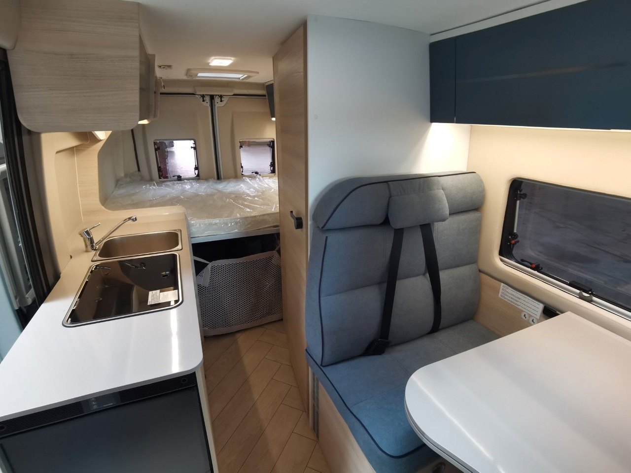 Mobil kemping Chausson V594 FIRST LINE L / MODELL 2026 / 140 PS: gambar 26 Mobil kemping Chausson V594 FIRST LINE L / MODELL 2026 / 140 PS: gambar 26