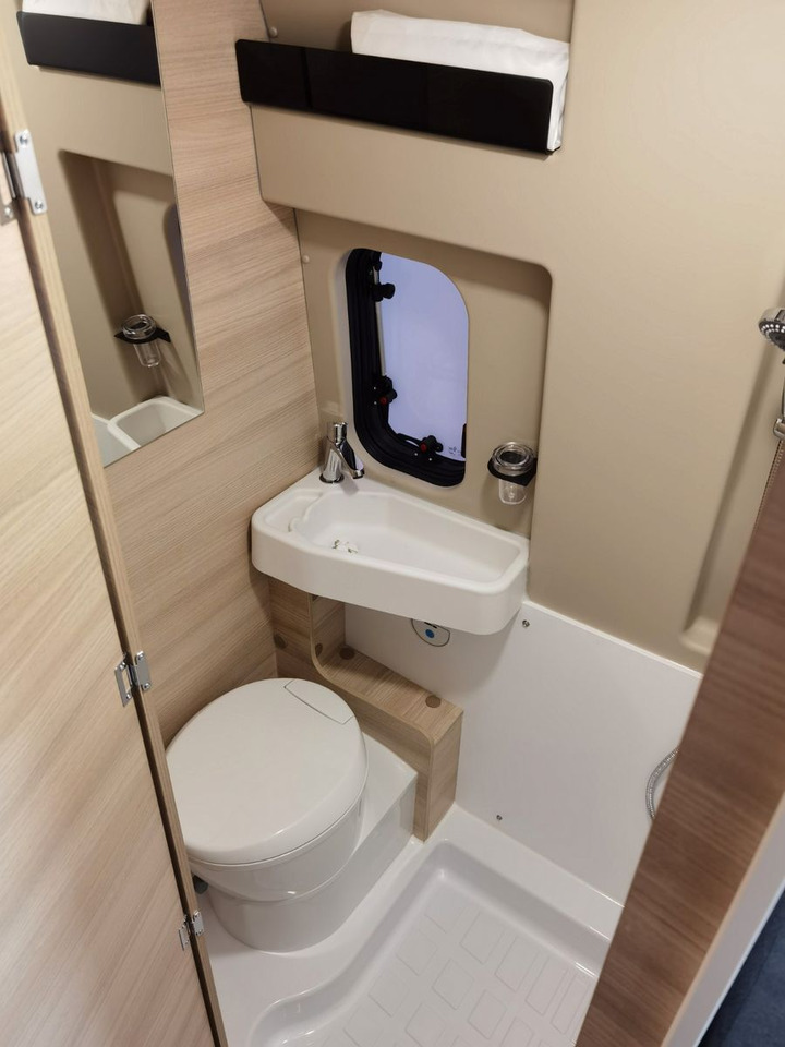 Mobil kemping Chausson V594 FIRST LINE L / MODELL 2026 / 140 PS: gambar 22 Mobil kemping Chausson V594 FIRST LINE L / MODELL 2026 / 140 PS: gambar 22