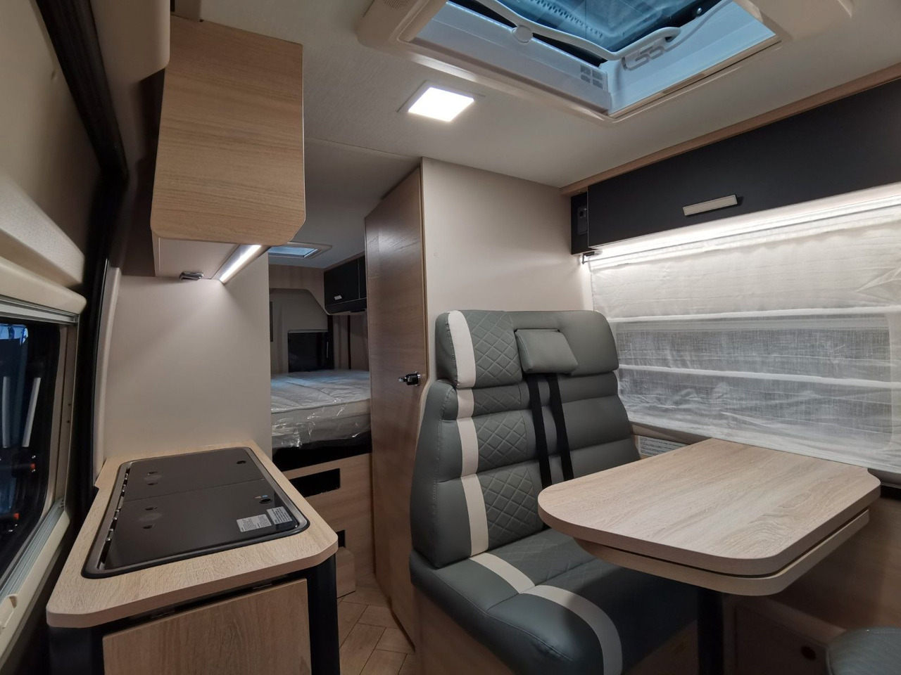 Mobil kemping Chausson V690 SPORT LINE / -2026- / XXL-HUBBETT E-BIKE GA: gambar 15 Mobil kemping Chausson V690 SPORT LINE / -2026- / XXL-HUBBETT E-BIKE GA: gambar 15