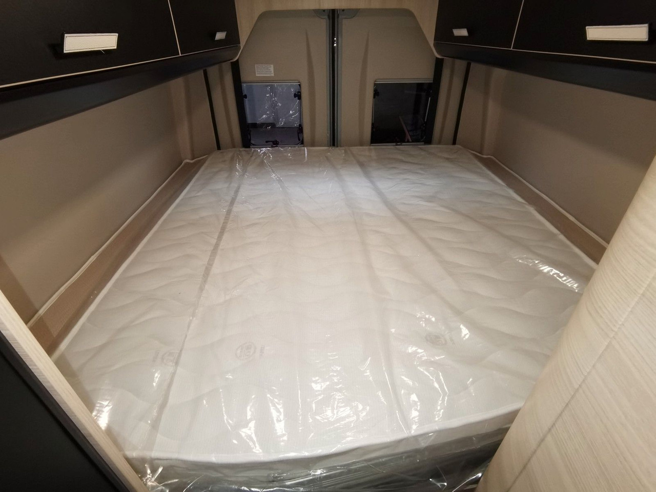 Mobil kemping Chausson V690 SPORT LINE / -2026- / XXL-HUBBETT E-BIKE GA: gambar 19 Mobil kemping Chausson V690 SPORT LINE / -2026- / XXL-HUBBETT E-BIKE GA: gambar 19