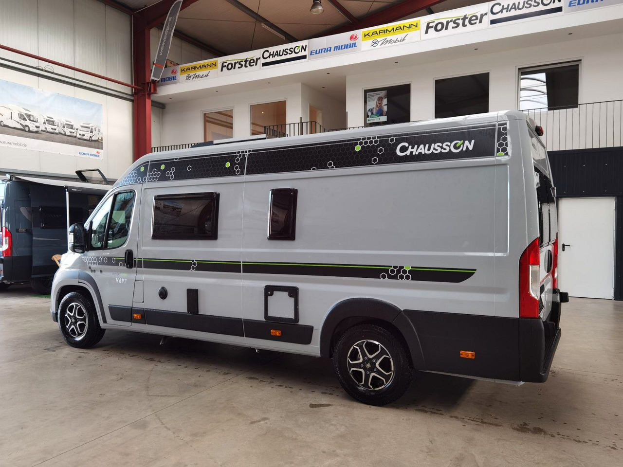 Chausson V697 SPORT LINE /-2025- / 140PS-8G /ARCTIC-PAKET - Mobil kemping: gambar 5 Chausson V697 SPORT LINE /-2025- / 140PS-8G /ARCTIC-PAKET - Mobil kemping: gambar 5