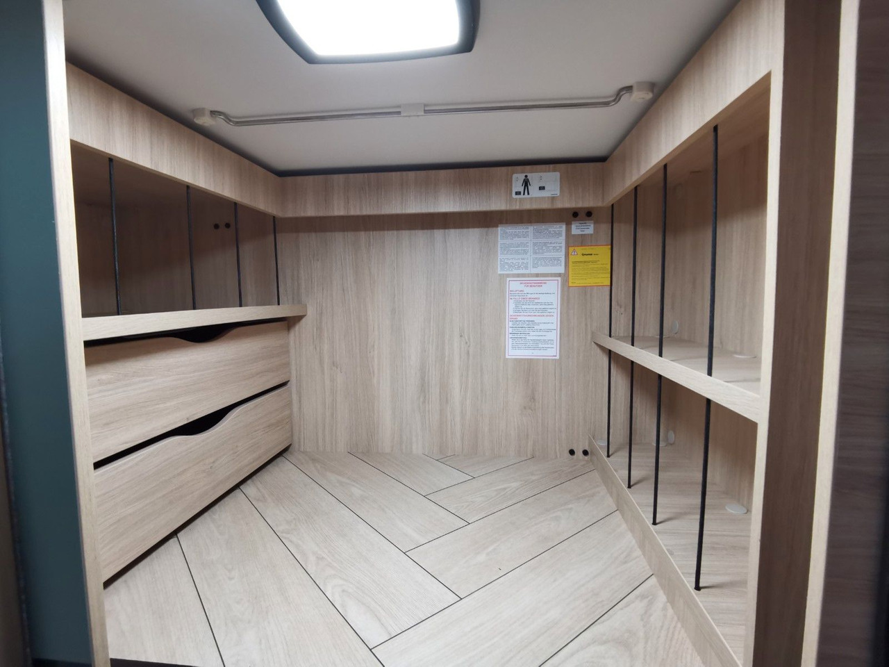 Leasing  Chausson X 650 EXCLUSIVE LINE / - 2025 - / XXL - HUBBETT Chausson X 650 EXCLUSIVE LINE / - 2025 - / XXL - HUBBETT: gambar 24