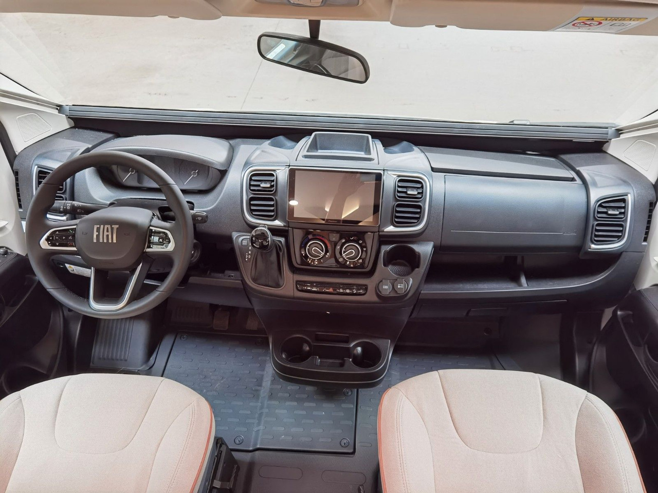 Mobil rumah semi-terintegrasi Chausson X 650 EXCLUSIVE LINE / - 2025 - / XXL - HUBBETT: gambar 12
