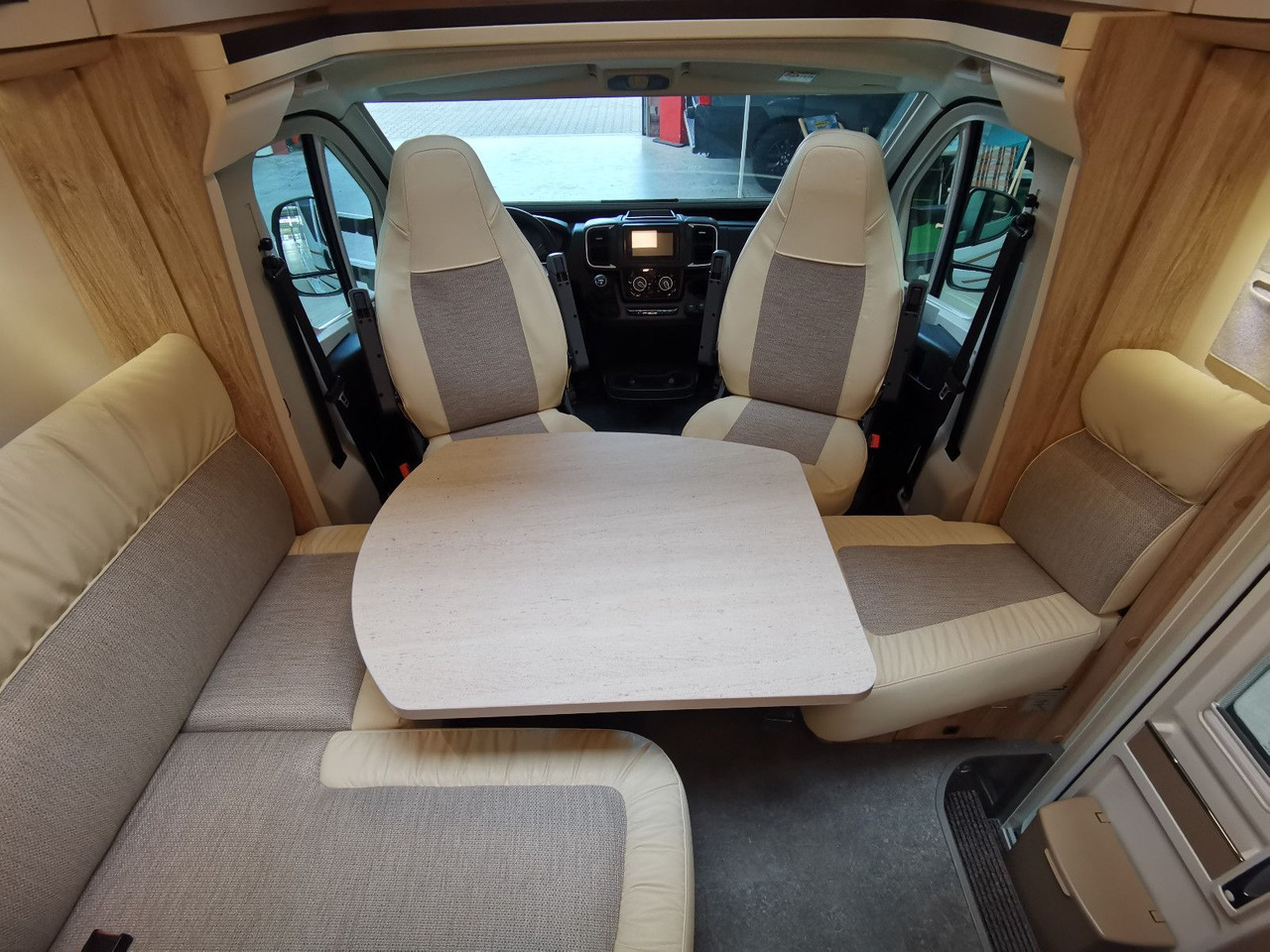 Leasing  Eura Mobil PROFILA T 660 EB / -2025-/ 140PS / MONDIAL-PAKET Eura Mobil PROFILA T 660 EB / -2025-/ 140PS / MONDIAL-PAKET: gambar 14