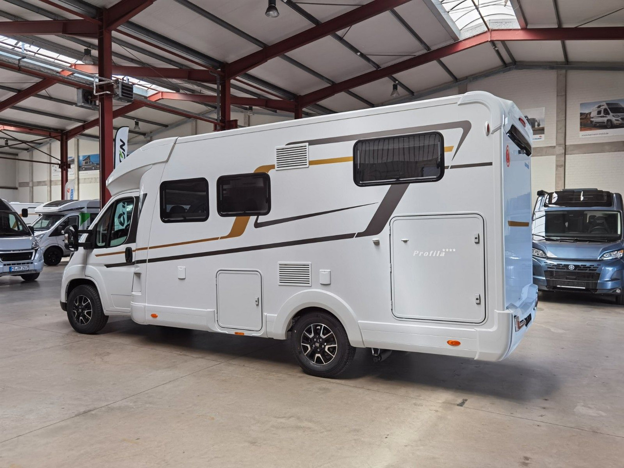 Eura Mobil PROFILA T 695 EB / MODELL 2026 / EINZELBETTEN - Mobil rumah semi-terintegrasi: gambar 5 Eura Mobil PROFILA T 695 EB / MODELL 2026 / EINZELBETTEN - Mobil rumah semi-terintegrasi: gambar 5