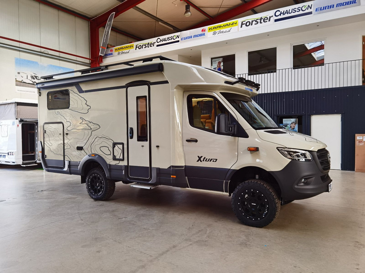 Eura Mobil XTURA 686 EF / MODELL 2026 /4x4 /TOP-AUSSTATTUNG - Mobil rumah semi-terintegrasi: gambar 5 Eura Mobil XTURA 686 EF / MODELL 2026 /4x4 /TOP-AUSSTATTUNG - Mobil rumah semi-terintegrasi: gambar 5