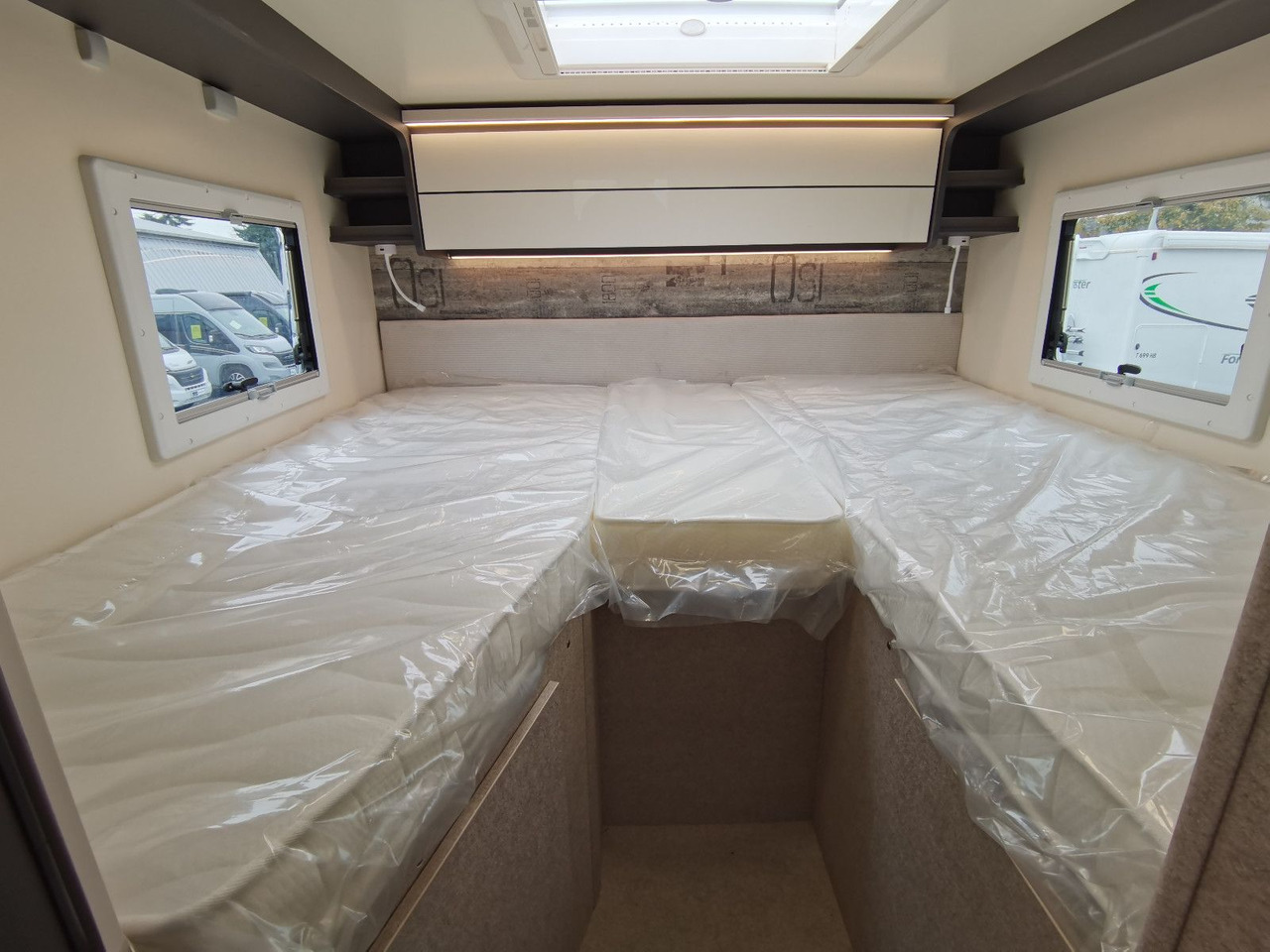 Mobil rumah semi-terintegrasi Forster T 669 EBN COUPÈ / -2025-/165PS-DSG/ EINZELBETTEN: gambar 17