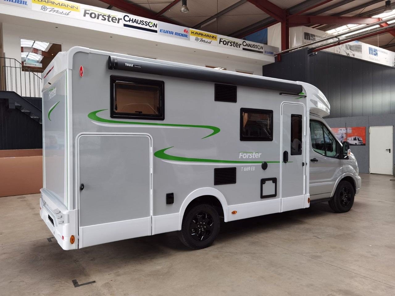 Forster T 669 EBN COUPÈ / -2025-/165PS/ SILVER - EDITION - Mobil rumah semi-terintegrasi: gambar 4 Forster T 669 EBN COUPÈ / -2025-/165PS/ SILVER - EDITION - Mobil rumah semi-terintegrasi: gambar 4