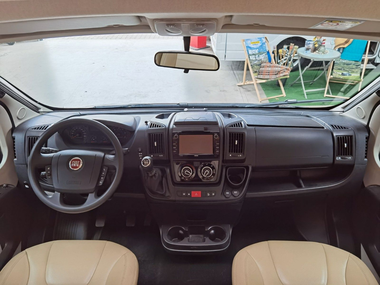 Mobil rumah semi-terintegrasi HYMER / ERIBA / HYMERCAR EXSIS T 588 / SAT / AHK / NAVI / EINZELBETTEN: gambar 11