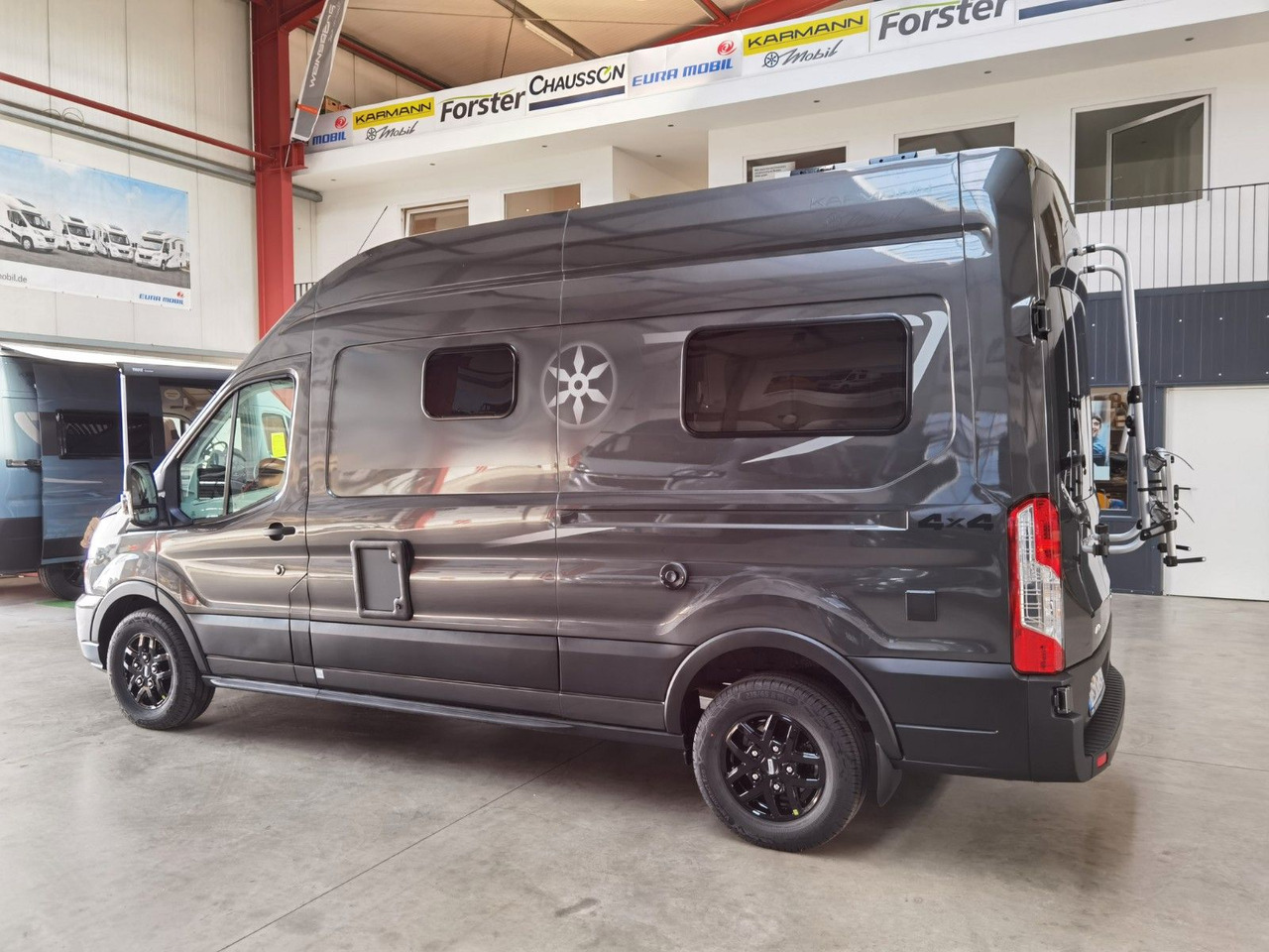 Karmann DEXTER 570 / 170 PS / 4x4/ ALU / SOLAR / MARKISE - Mobil kemping: gambar 5 Karmann DEXTER 570 / 170 PS / 4x4/ ALU / SOLAR / MARKISE - Mobil kemping: gambar 5