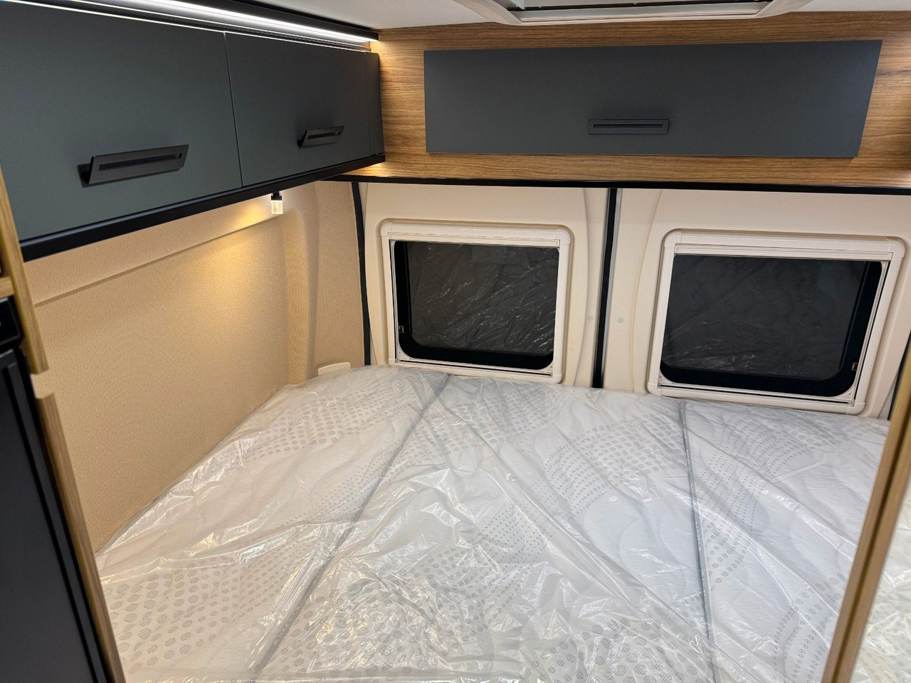 Mobil kemping Karmann DEXTER 580 / MODELL 2026 / CONCEPT PLUS-PAKET: gambar 21 Mobil kemping Karmann DEXTER 580 / MODELL 2026 / CONCEPT PLUS-PAKET: gambar 21