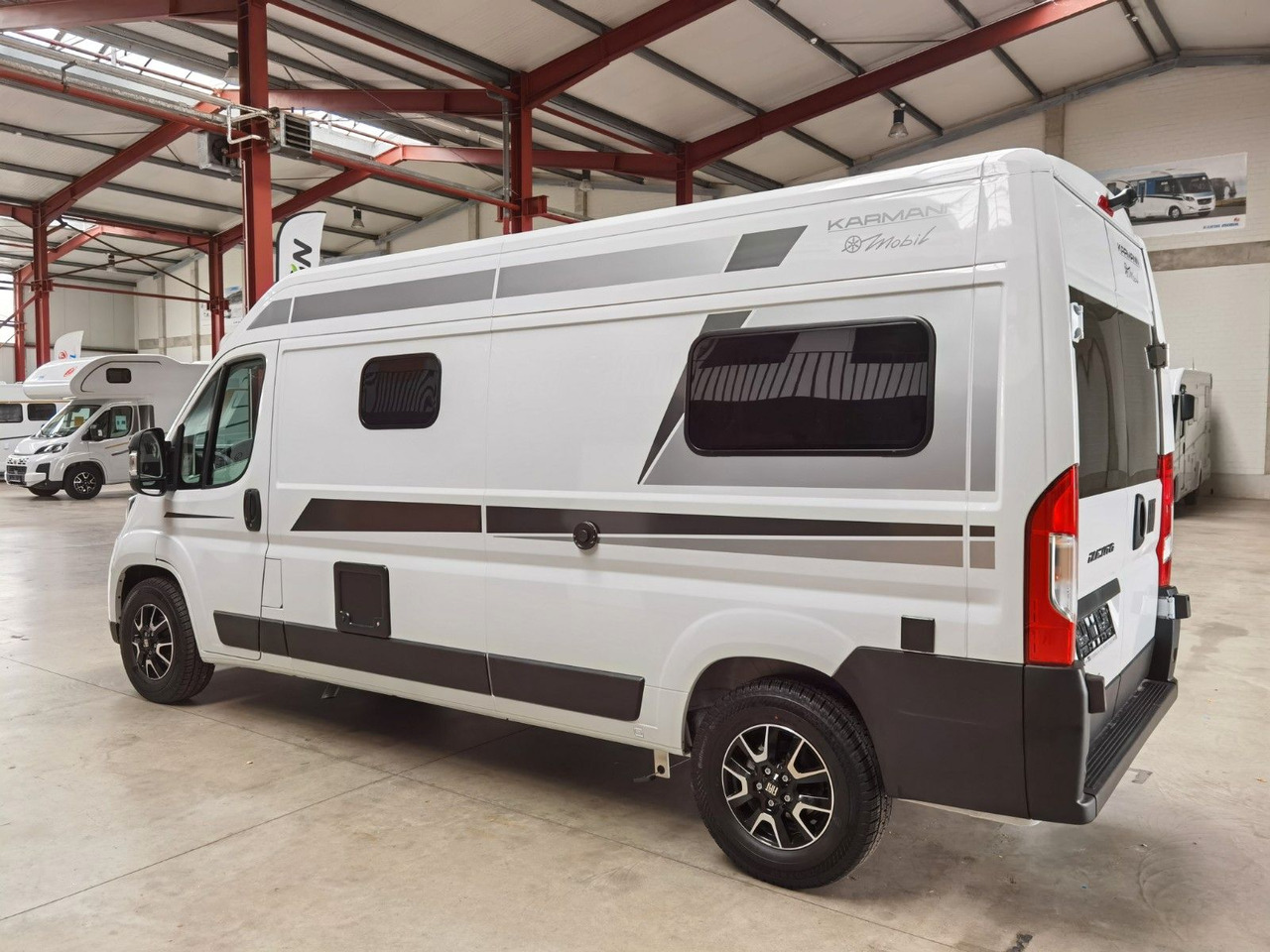 Karmann DEXTER 600 / -2026- /8G.AUTOMATIK / EINZELBETTEN - Mobil kemping: gambar 5 Karmann DEXTER 600 / -2026- /8G.AUTOMATIK / EINZELBETTEN - Mobil kemping: gambar 5