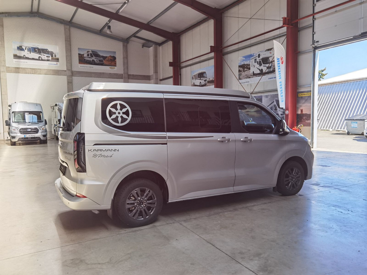 Karmann DUNCAN 500 / VIVA- PAKET / AHK. / ABVERKAUF 2026 - Mobil kemping: gambar 4 Karmann DUNCAN 500 / VIVA- PAKET / AHK. / ABVERKAUF 2026 - Mobil kemping: gambar 4