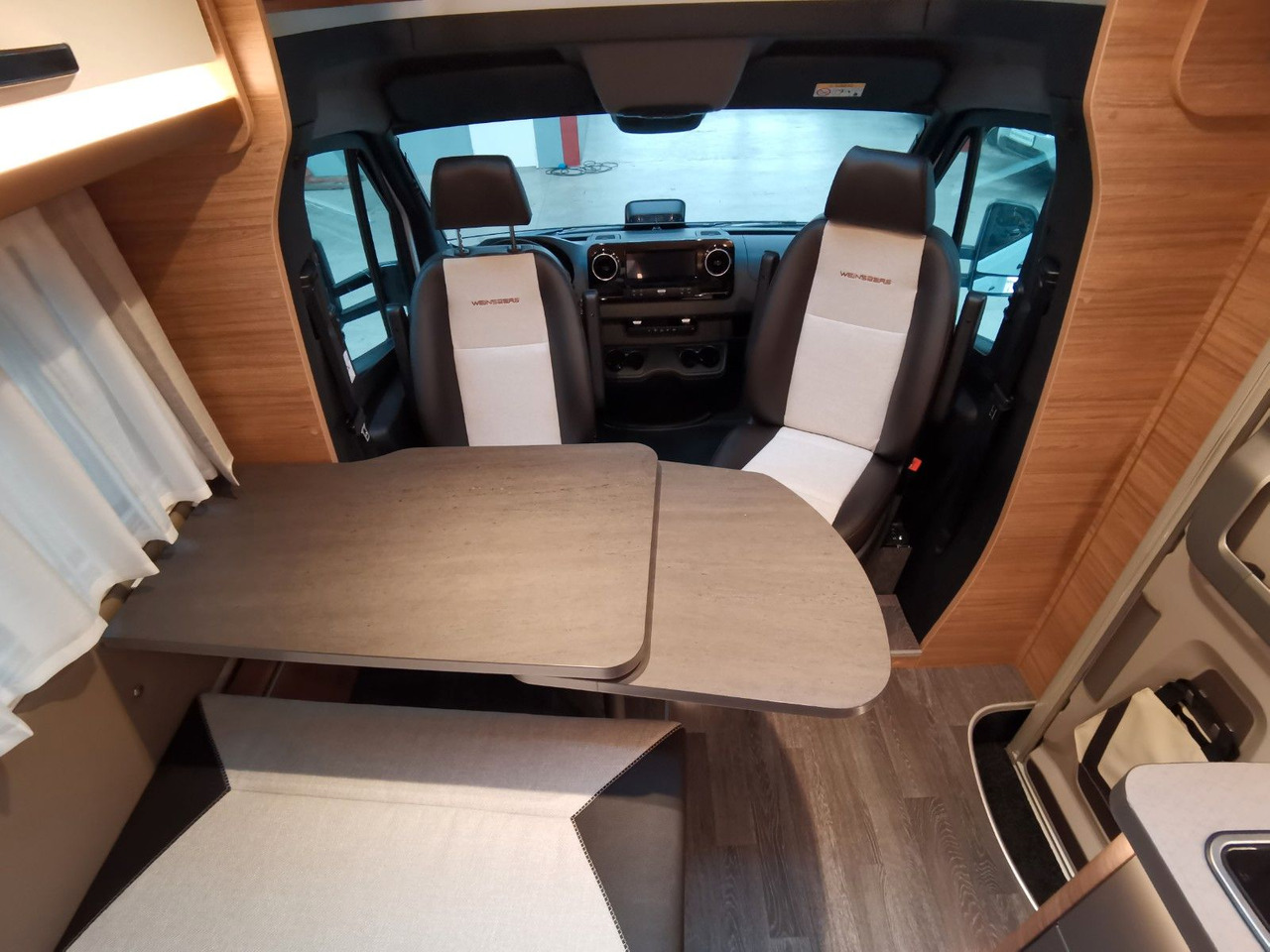 Mobil rumah semi-terintegrasi Weinsberg CARACOMPACT 640 MEG EDITION-PEPPER /-MODELL 2026: gambar 20