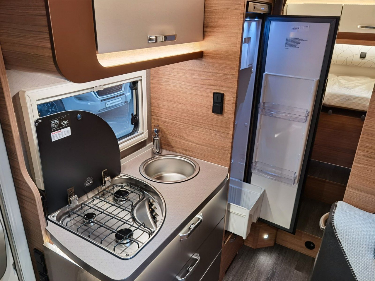 Mobil rumah semi-terintegrasi Weinsberg CARACOMPACT 640 MEG EDITION-PEPPER /-MODELL 2026: gambar 19