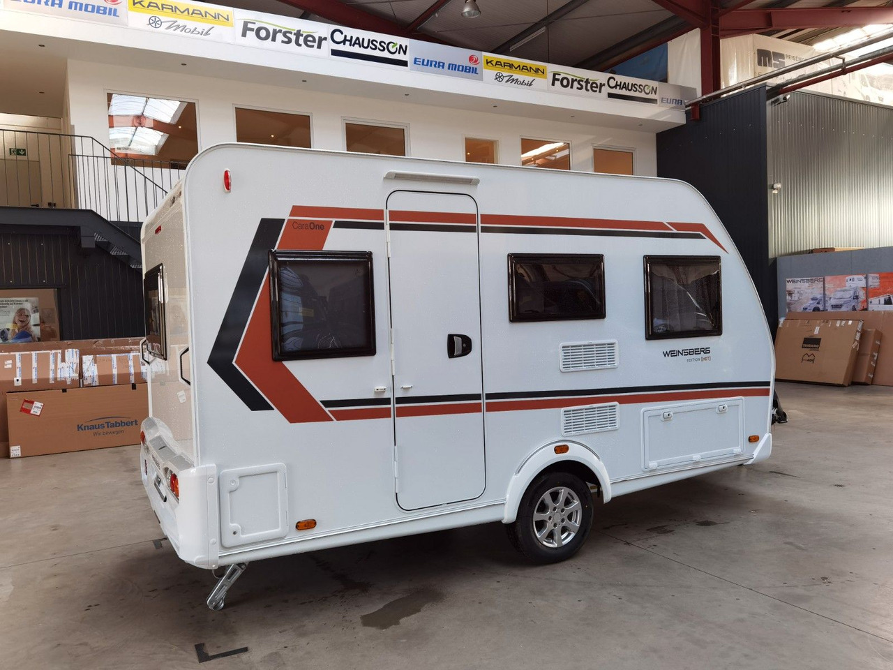 Weinsberg CARAONE 390 QD - EDITION HOT / -2025 -/ 1350 KG - Karavan: gambar 4 Weinsberg CARAONE 390 QD - EDITION HOT / -2025 -/ 1350 KG - Karavan: gambar 4