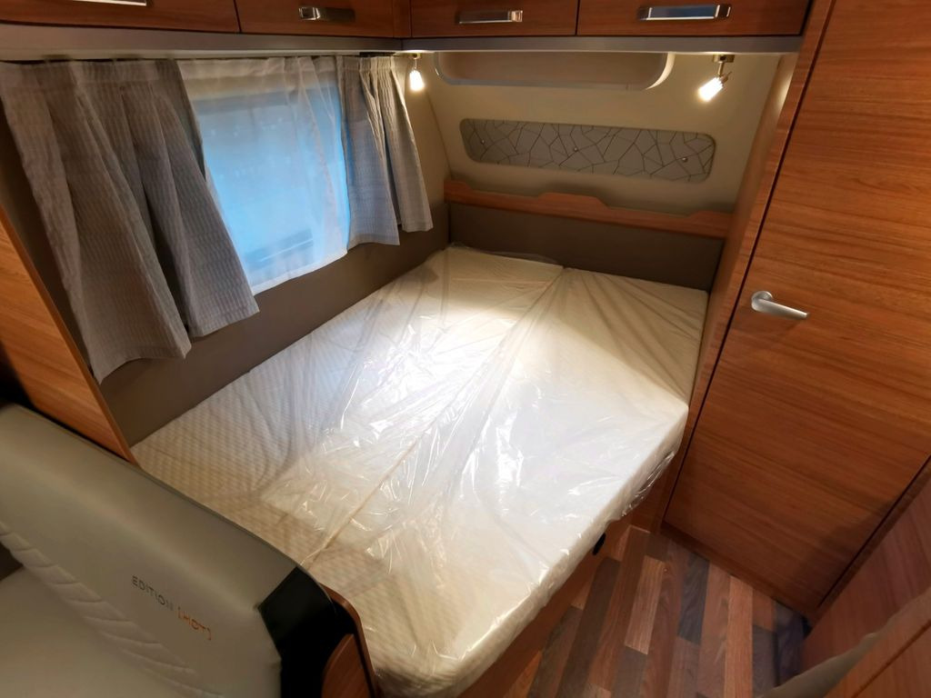 Karavan baru Weinsberg CARAONE 500 FDK - EDITION HOT / - 2025- / 1500kg: gambar 19