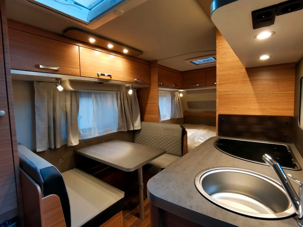 Karavan baru Weinsberg CARAONE 500 FDK - EDITION HOT / - 2025- / 1500kg: gambar 11