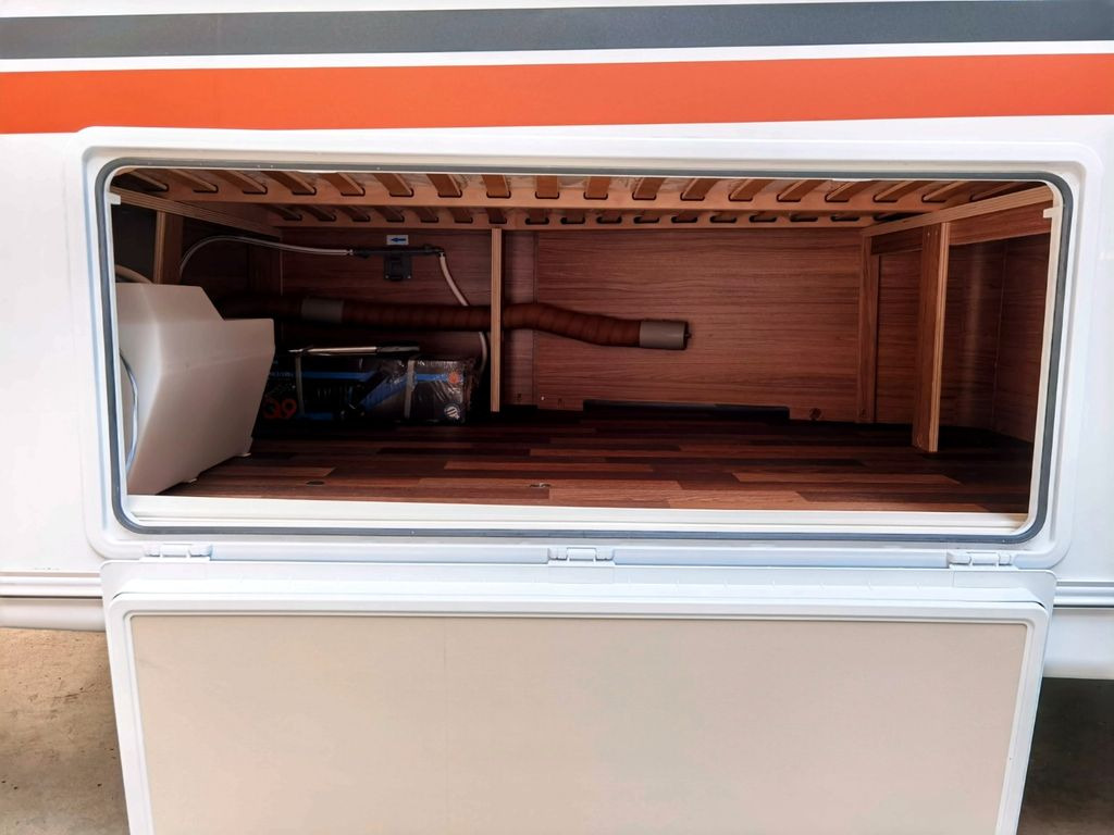 Karavan baru Weinsberg CARAONE 500 FDK - EDITION HOT / - 2025- / 1500kg: gambar 10