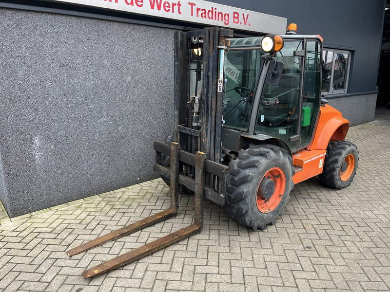 AUSA C 250 H X4 - Forklift medan kasar: gambar 4 AUSA C 250 H X4 - Forklift medan kasar: gambar 4