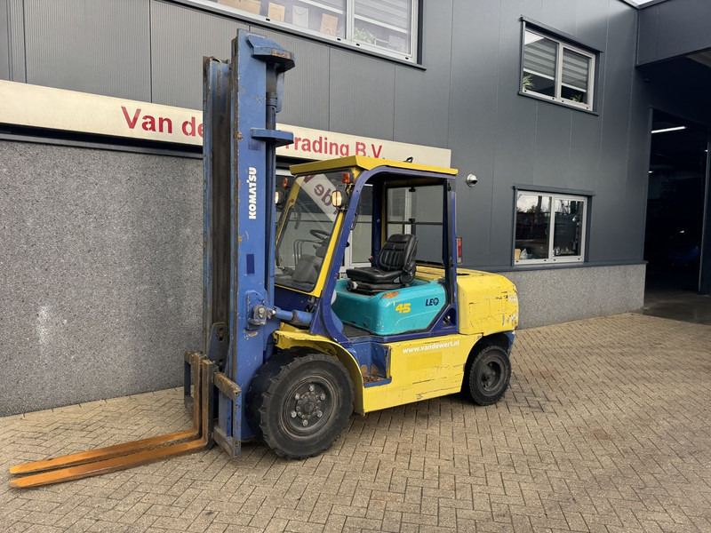 Komatsu FD45T-7 duplo450 6cilinder 1998 DIESEL - Forklift diesel: gambar 2 Komatsu FD45T-7 duplo450 6cilinder 1998 DIESEL - Forklift diesel: gambar 2