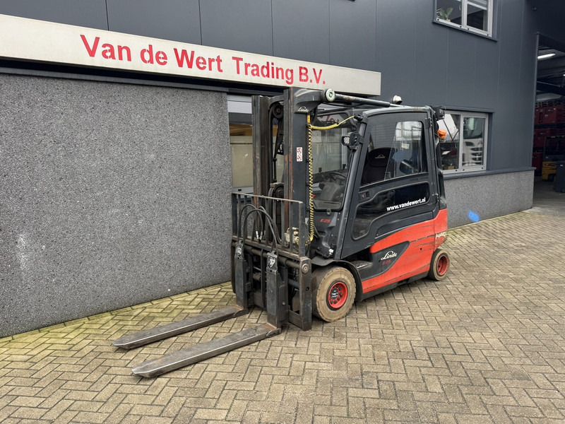 Linde E 25 L - Forklift listrik: gambar 3 Linde E 25 L - Forklift listrik: gambar 3