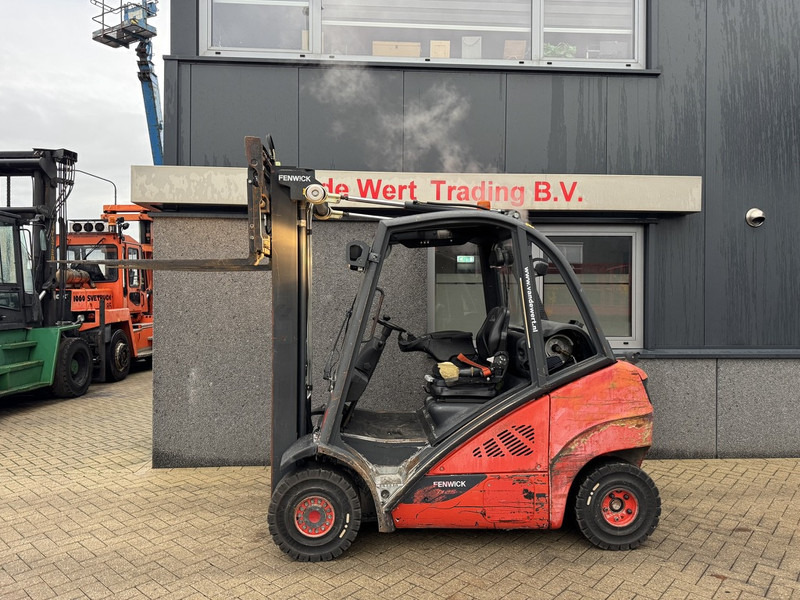Linde H25T-02 Triplo 550 Freelift / Sideshift / Vorkversteller LPG 2013 - Forklift LPG: gambar 5 Linde H25T-02 Triplo 550 Freelift / Sideshift / Vorkversteller LPG 2013 - Forklift LPG: gambar 5