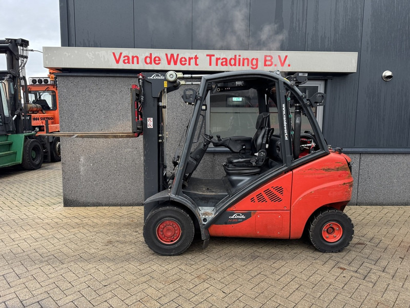 Linde H35T-02 Triplo 465 Freelift / Sideshift / weegsysteem LPG 2017 - Forklift LPG: gambar 5 Linde H35T-02 Triplo 465 Freelift / Sideshift / weegsysteem LPG 2017 - Forklift LPG: gambar 5